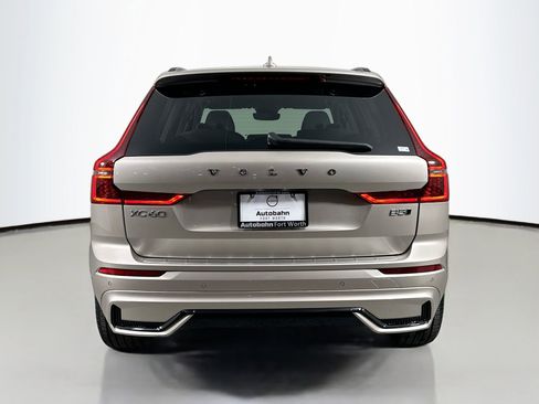 New 2026 Volvo XC60 B5 Ultra w/ Protection Package Premier image 7