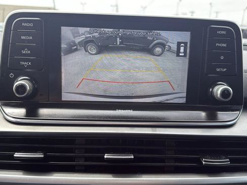 Used 2020 Kia Telluride LX FWD image 22