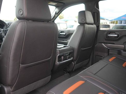 Used 2019 GMC Sierra 1500 AT4 w/ Off Road Performance Package AWD/4WD image 13