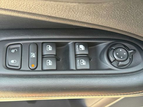 Used 2019 Jeep Compass Sport FWD image 16