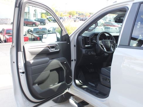 New 2026 Chevrolet Silverado 1500 RST w/ Convenience Package II image 8