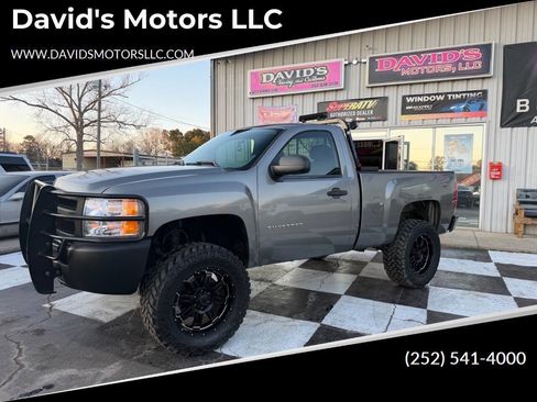 Used 2013 Chevrolet Silverado 1500 W/T image 1