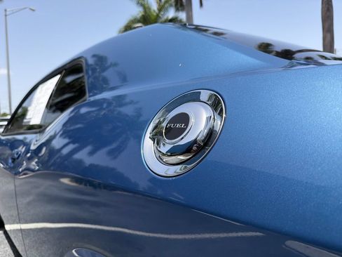 Used 2022 Dodge Challenger R/T RWD image 19