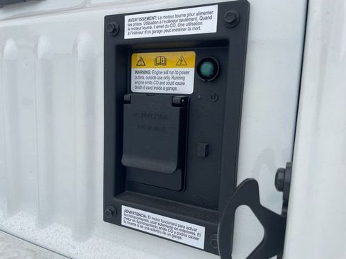 New 2025 Ford F350 Lariat w/ Chrome Package image 23