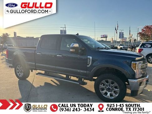 Used 2019 Ford F250 Lariat w/ Chrome Package image 2