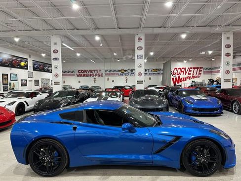 Used 2015 Chevrolet Corvette Stingray Coupe w/ 3LT Preferred Equipment Group image 5
