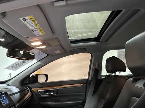 Used 2017 Honda CR-V Touring image 20