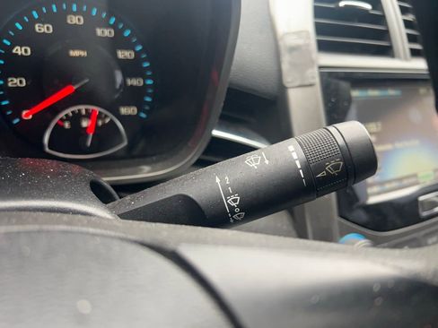 Used 2013 Chevrolet Malibu LT w/ Power Convenience Package image 11