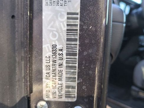 Certified 2024 Jeep Wrangler Sport S image 34