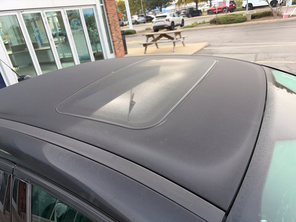 Used 2014 Ford Focus Titanium FWD image 8