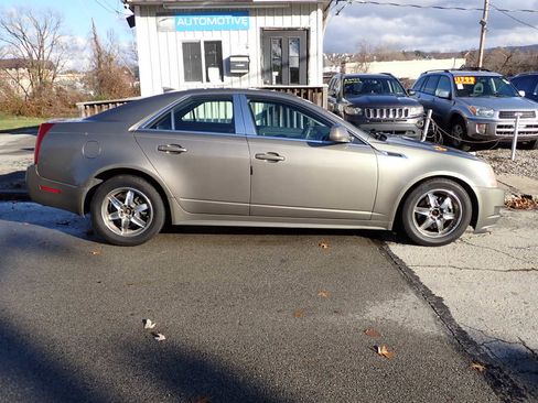 Used 2011 Cadillac CTS AWD Sedan image 2
