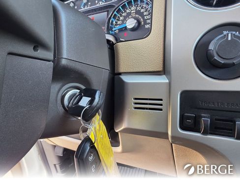 Used 2013 Ford F150 Lariat w/ Lariat Chrome Pkg image 21