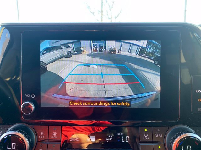 Used 2024 Toyota Highlander Limited AWD/4WD image 25