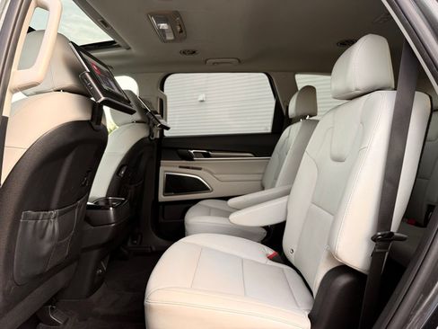 Used 2022 Kia Telluride S AWD/4WD image 18