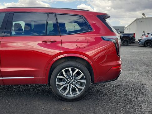 Used 2021 Cadillac XT6 Sport AWD/4WD image 9