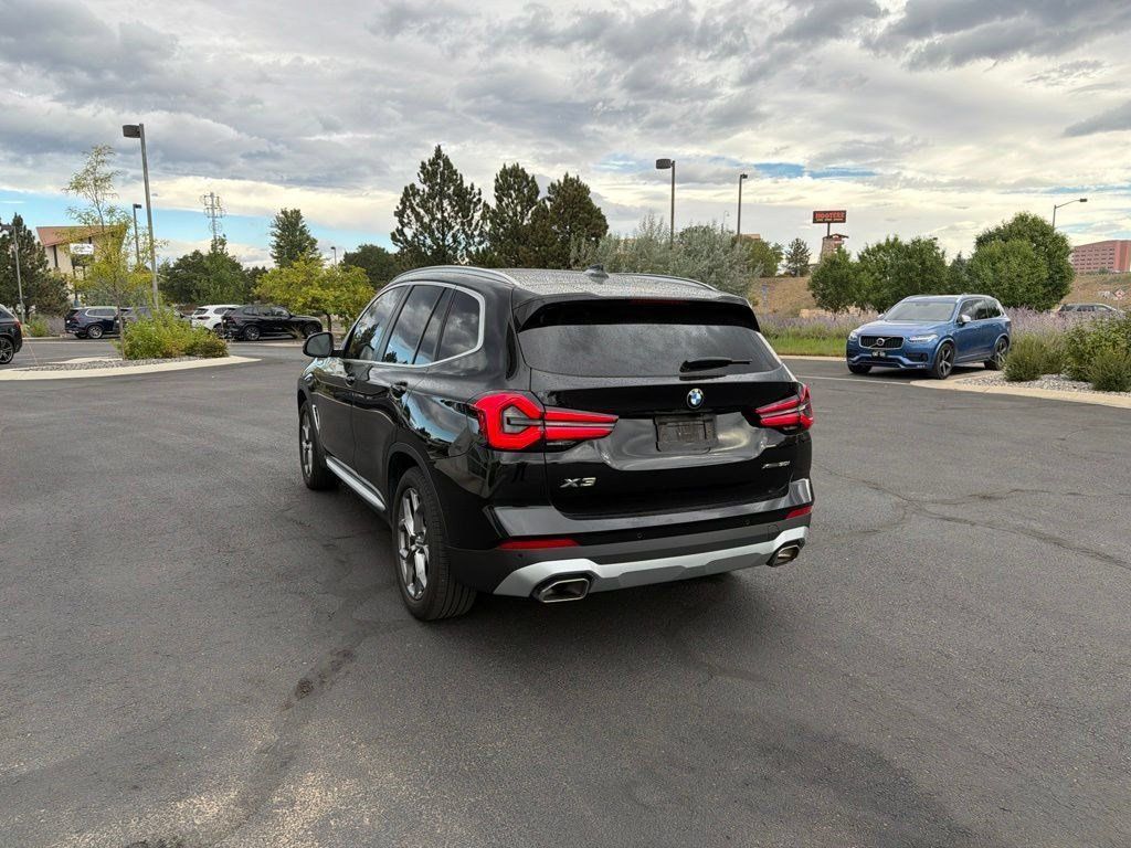 Used 2024 BMW X3 xDrive30i w/ Convenience Package AWD/4WD image 3