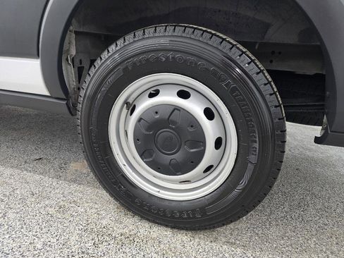 Used 2018 Ford Transit 250 250 Van Low Roof w/Sliding Pas image 30