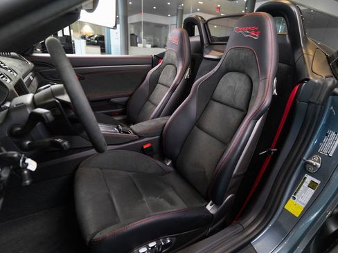 Certified 2024 Porsche 718 Boxster Spyder RS RWD image 5