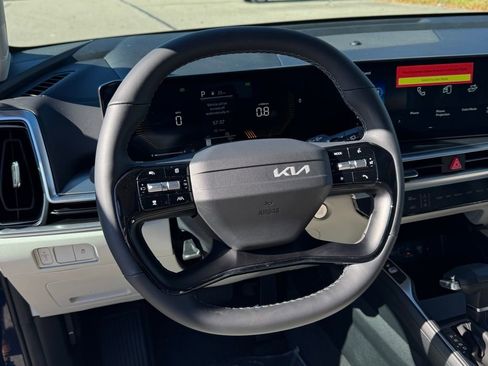 New 2026 Kia Sorento S w/ S Panoramic Sunroof Package image 14