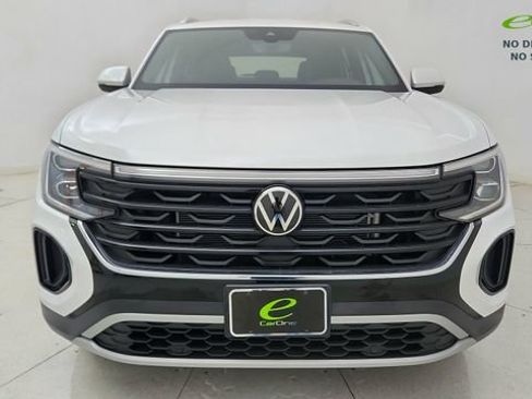Used 2026 Volkswagen Atlas Cross Sport SE AWD/4WD image 19