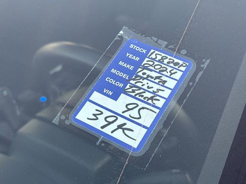 Used 2024 Toyota Prius LE image 25