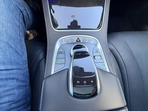 Used 2016 Mercedes-Benz S 550 4MATIC Sedan image 24