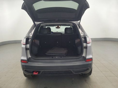 Used 2019 Jeep Cherokee Trailhawk w/ Comfort/Convenience Group image 29