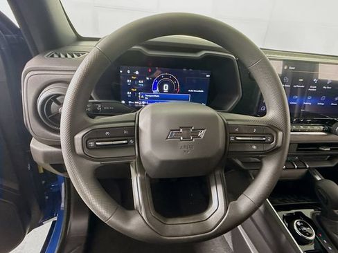 New 2026 Chevrolet Colorado Trail Boss AWD/4WD image 13