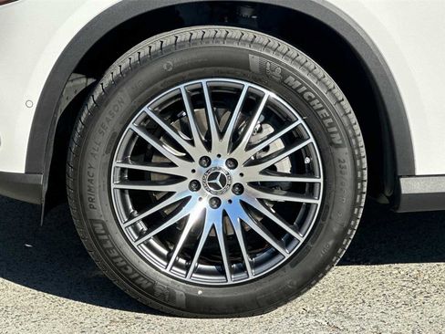 Certified 2026 Mercedes-Benz GLC 300 GLC 300 image 38