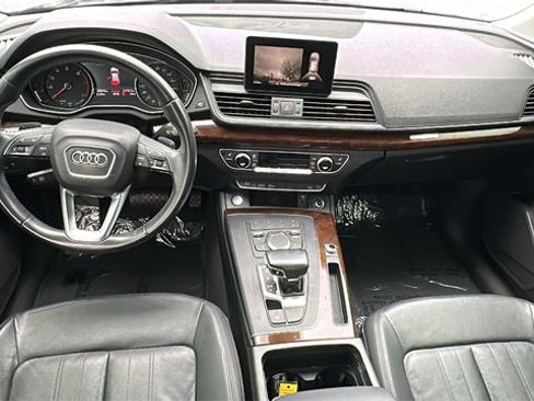 Used 2019 Audi Q5 2.0T Premium image 22