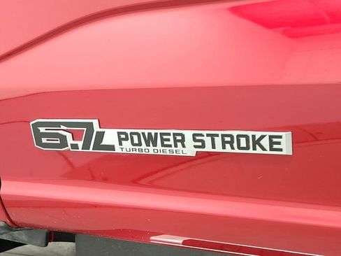 Used 2023 Ford F250 Lariat w/ Chrome Package image 36