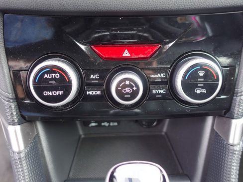 Used 2021 Subaru Forester Limited w/ Popular Package #3 image 18