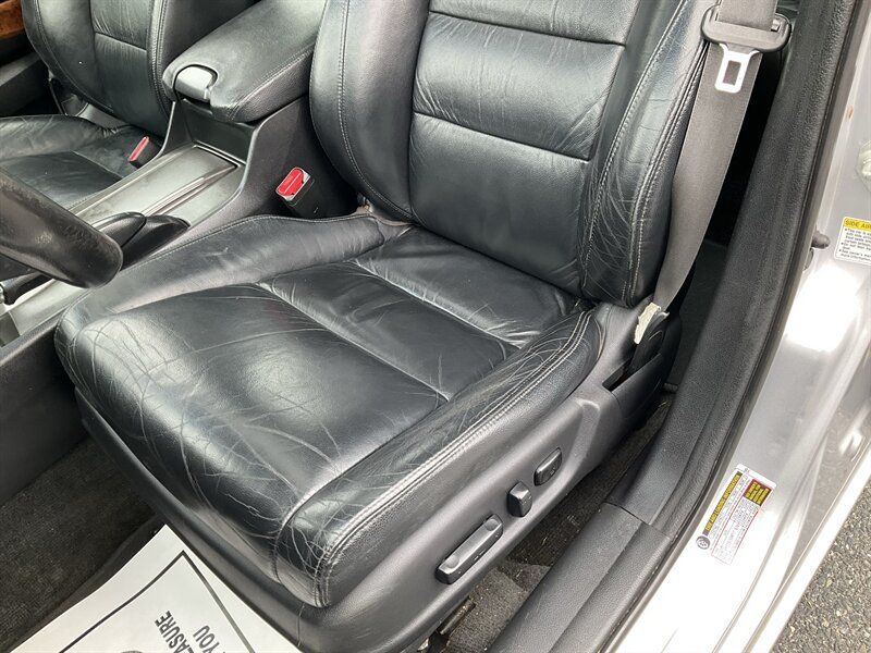 Used 2011 Honda Accord EX-L image 19