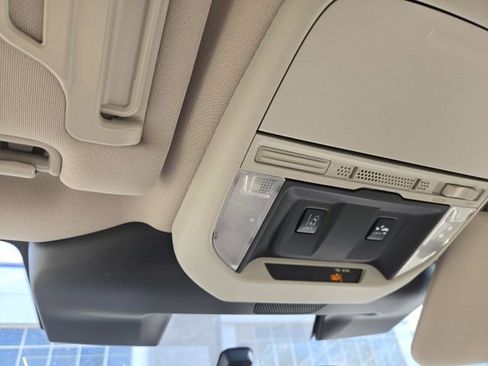 Used 2023 Subaru Forester image 7