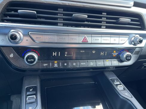 Used 2021 Kia Telluride EX image 12