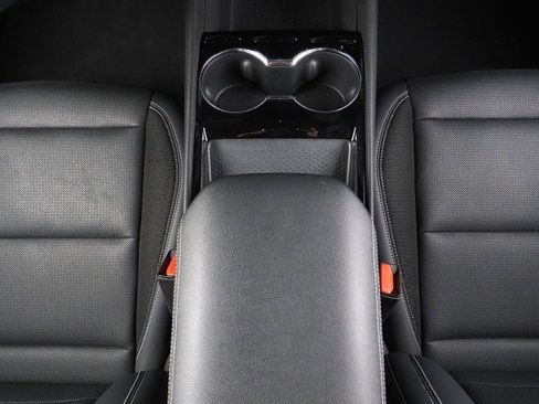 Used 2024 Chevrolet Blazer EV LT image 22