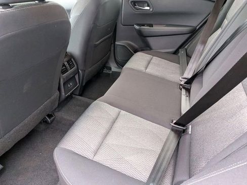 Used 2025 Nissan Rogue SV FWD image 31
