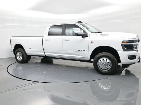 New 2026 RAM 3500 Laramie image 4