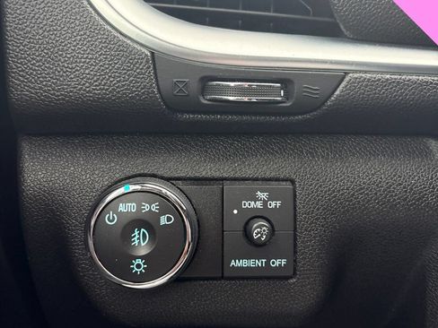 Used 2016 Chevrolet Traverse LT w/ Traveler's Package FWD image 8