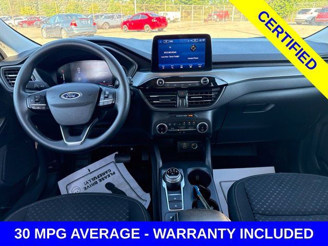Certified 2025 Ford Escape Active FWD image 13