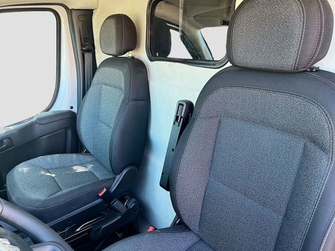 Used 2024 RAM ProMaster 3500 w/ Convenience Group FWD image 19