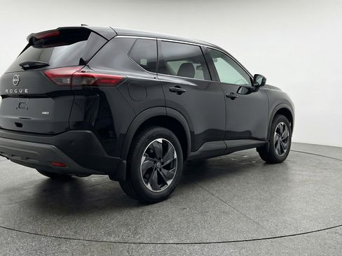 Used 2025 Nissan Rogue SV image 9