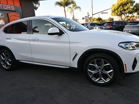 Used 2023 BMW X4 xDrive30i w/ M Sport Package image 18