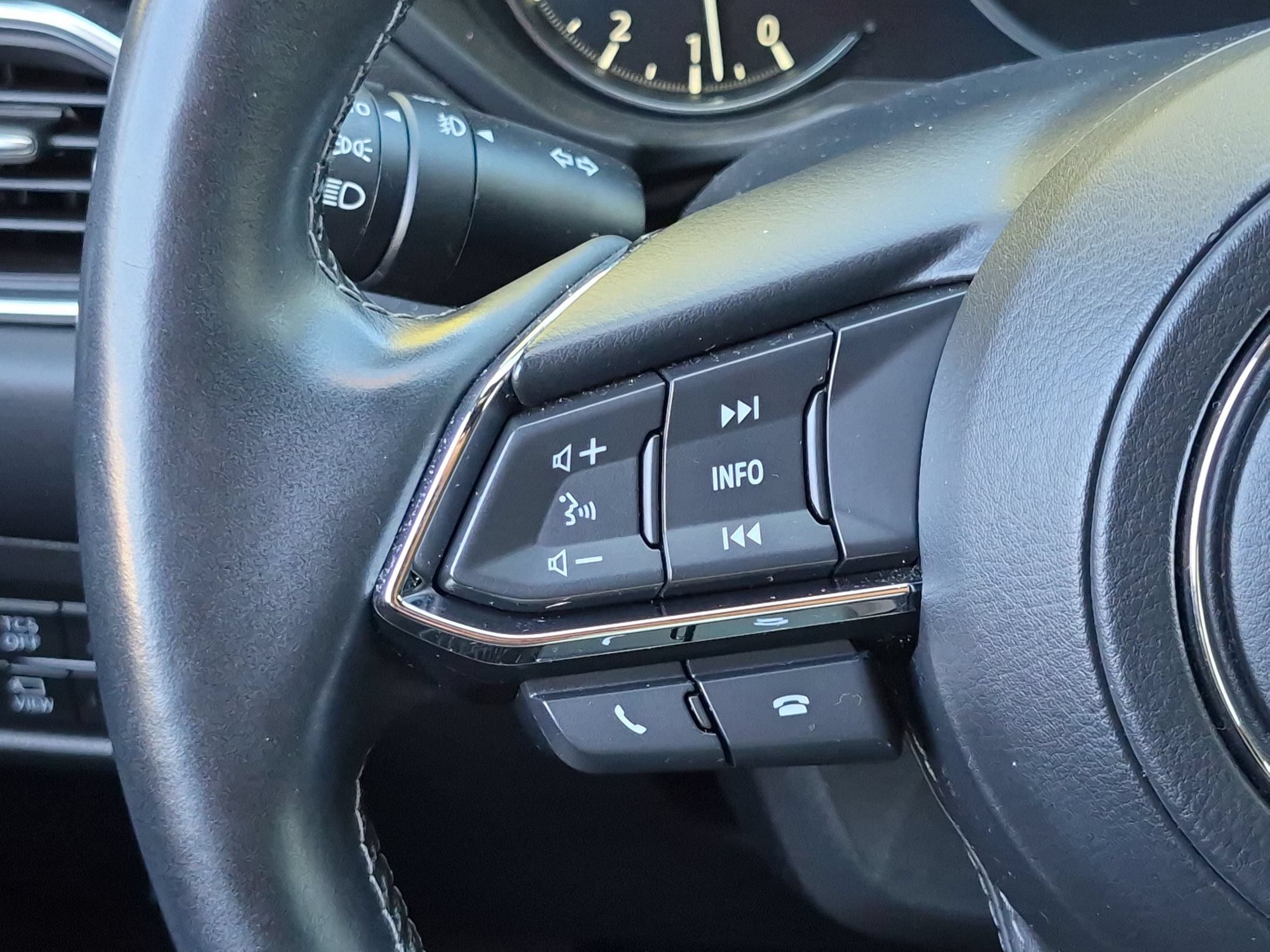 Used 2019 MAZDA CX-5 Signature AWD/4WD image 8