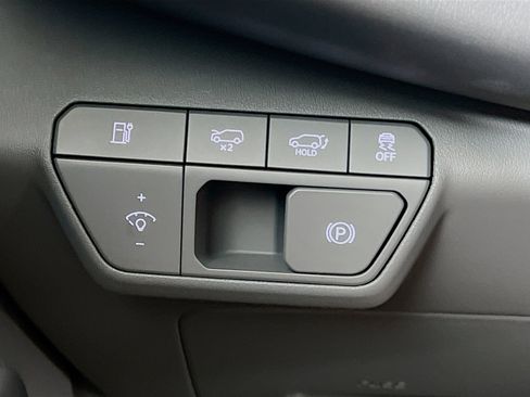 New 2026 Kia EV9 Wind image 14