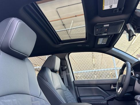 New 2025 Toyota Tacoma TRD Off-Road image 16