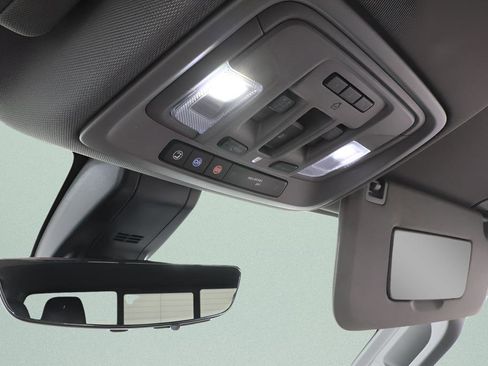 Used 2023 GMC Sierra 2500 Denali w/ Denali Ultimate Package image 17