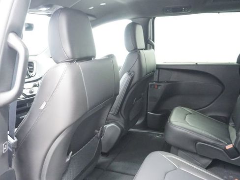 New 2026 Chrysler Voyager LX FWD image 22
