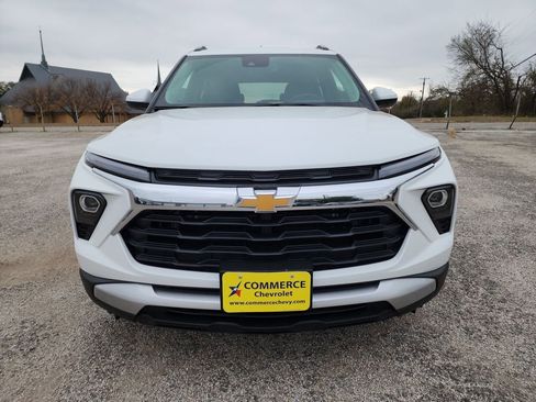 New 2026 Chevrolet TrailBlazer LT w/ Convenience Package image 2