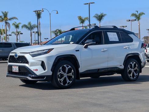 Used 2024 Toyota RAV4 XSE w/ Premium Package AWD/4WD image 11